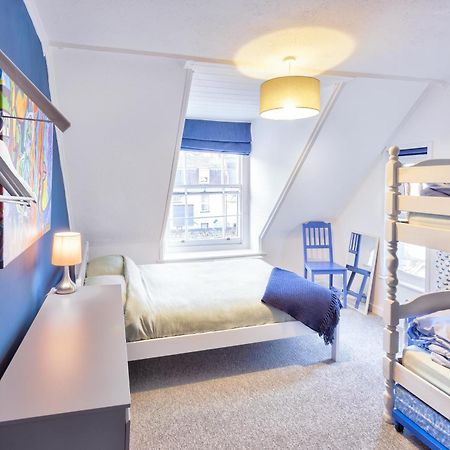 Ocean Backpackers Self-Catering Hostel 일프러컴 외부 사진